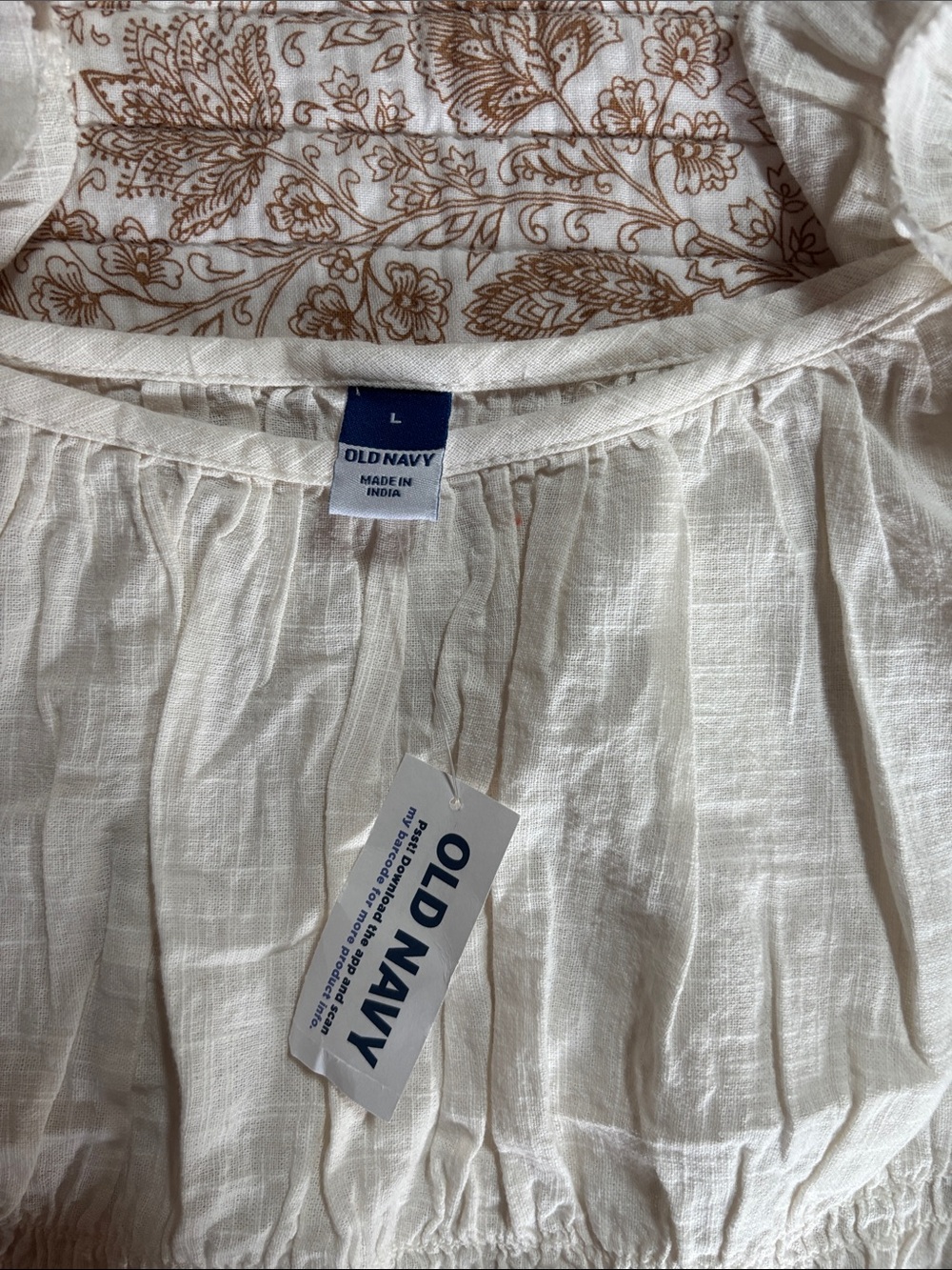 White Eyelet Ruffle Tank Top - Picture 2 of 3